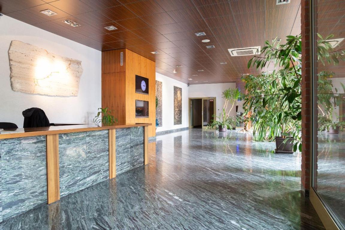 Great Tourist And Business Apartment Near Center Μπρατισλάβα Εξωτερικό φωτογραφία
