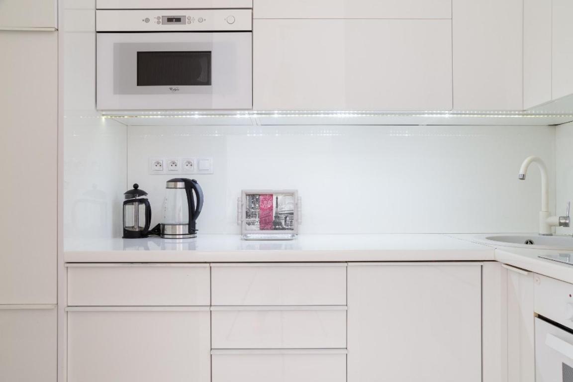 Great Tourist And Business Apartment Near Center Μπρατισλάβα Εξωτερικό φωτογραφία